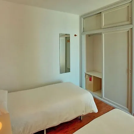 Neptuno Costadeje 3* 아데제