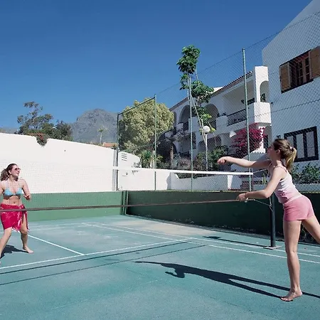 Neptuno Costadeje 아데제