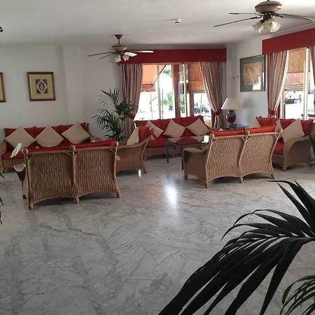 Neptuno Costadeje 아파트 3*