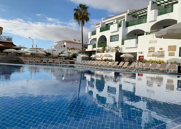 Appartamento Neptuno Costadeje 3*