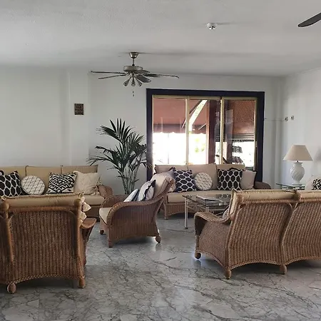 Neptuno Costadeje Διαμέρισμα